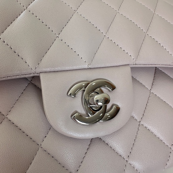 Chanel classic small double flap handbag.Only worn 5 times brand new condition. - Picture 1 of 15